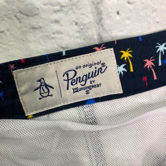 NWOT {Original Penguin} Palm Tree Swim Trunks - Picture 5 of 8